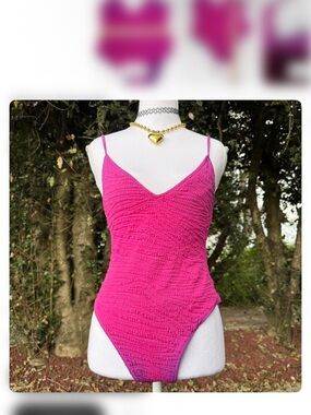 Women’s Textured Pink One-Piece Swimsuit